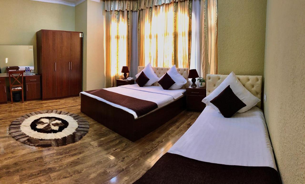 Pamir Hotel Tashkent Bagian luar foto