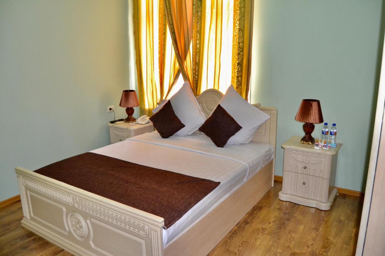 Pamir Hotel Tashkent Bagian luar foto