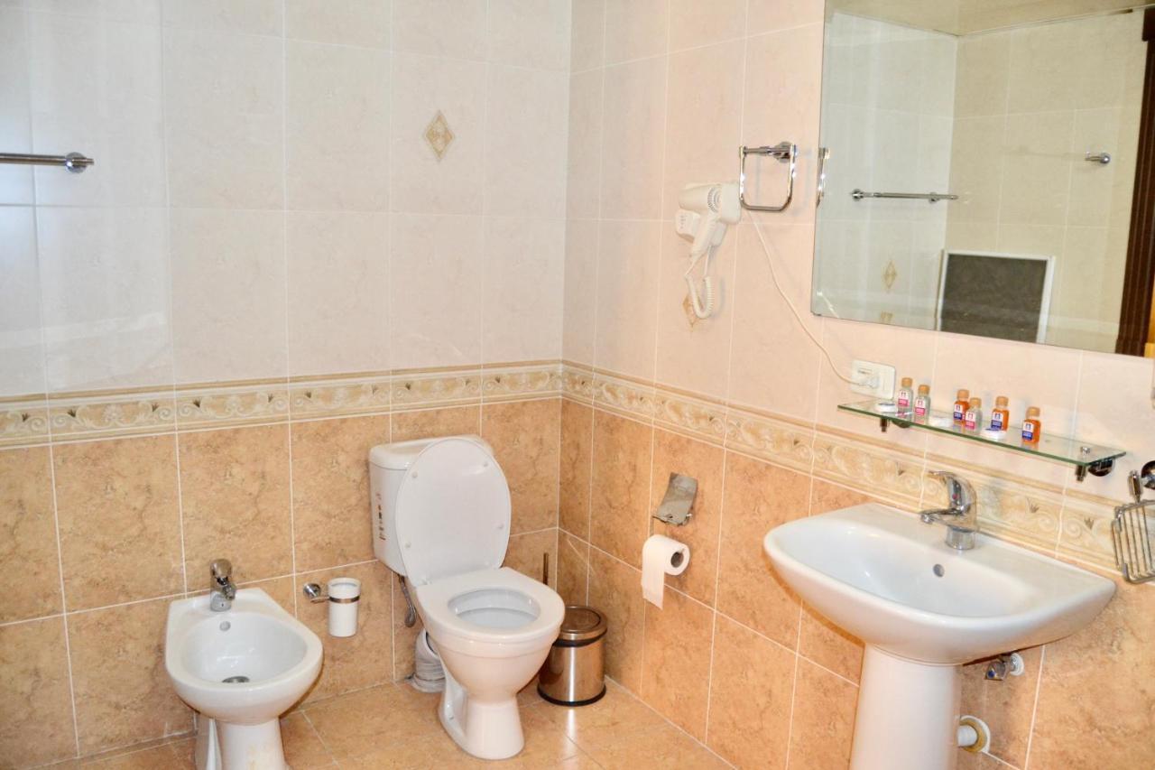 Pamir Hotel Tashkent Bagian luar foto