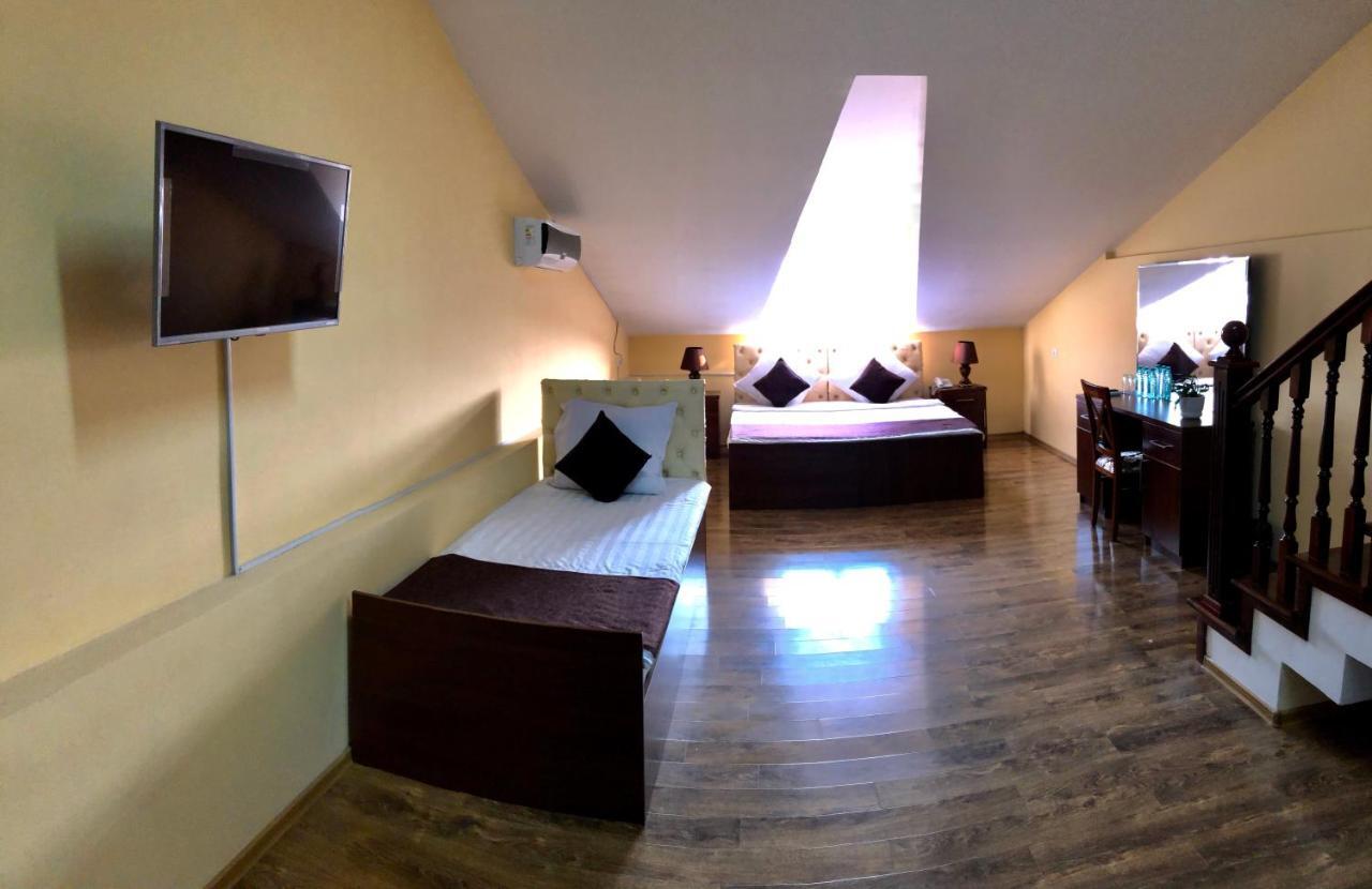 Pamir Hotel Tashkent Bagian luar foto
