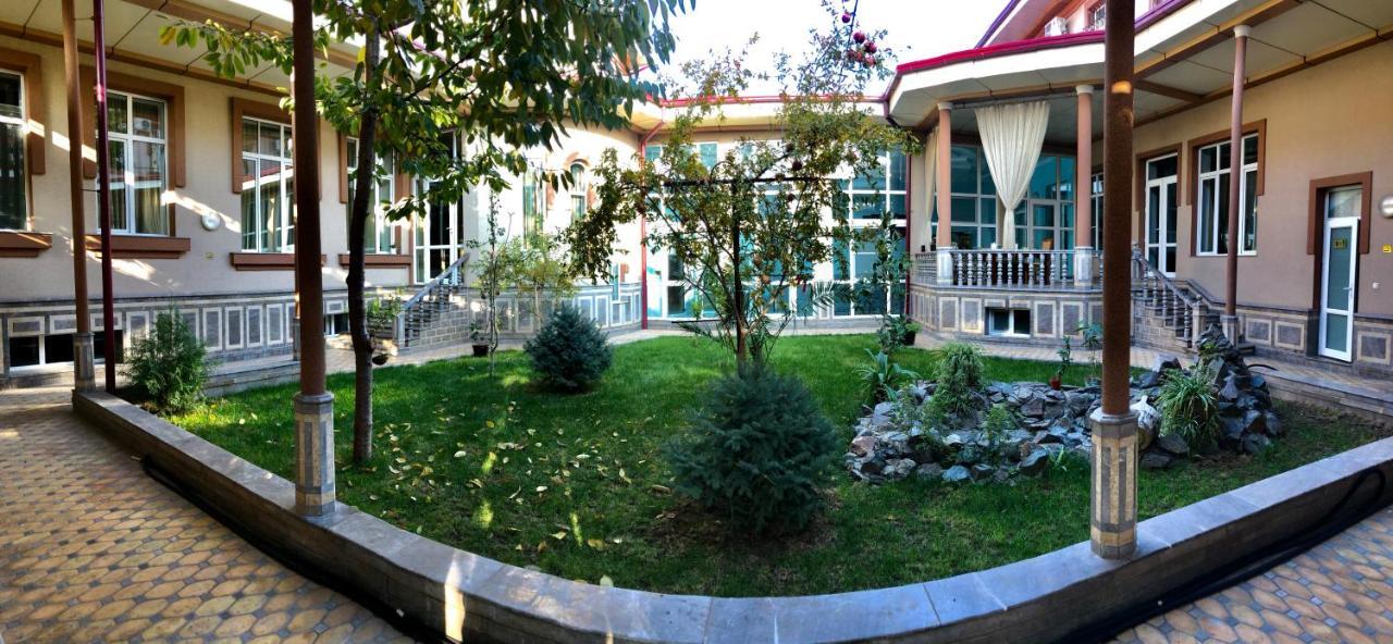 Pamir Hotel Tashkent Bagian luar foto